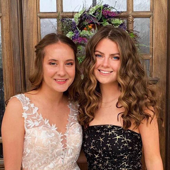 Meet your Posher, Madeline - Picture 1 of 1